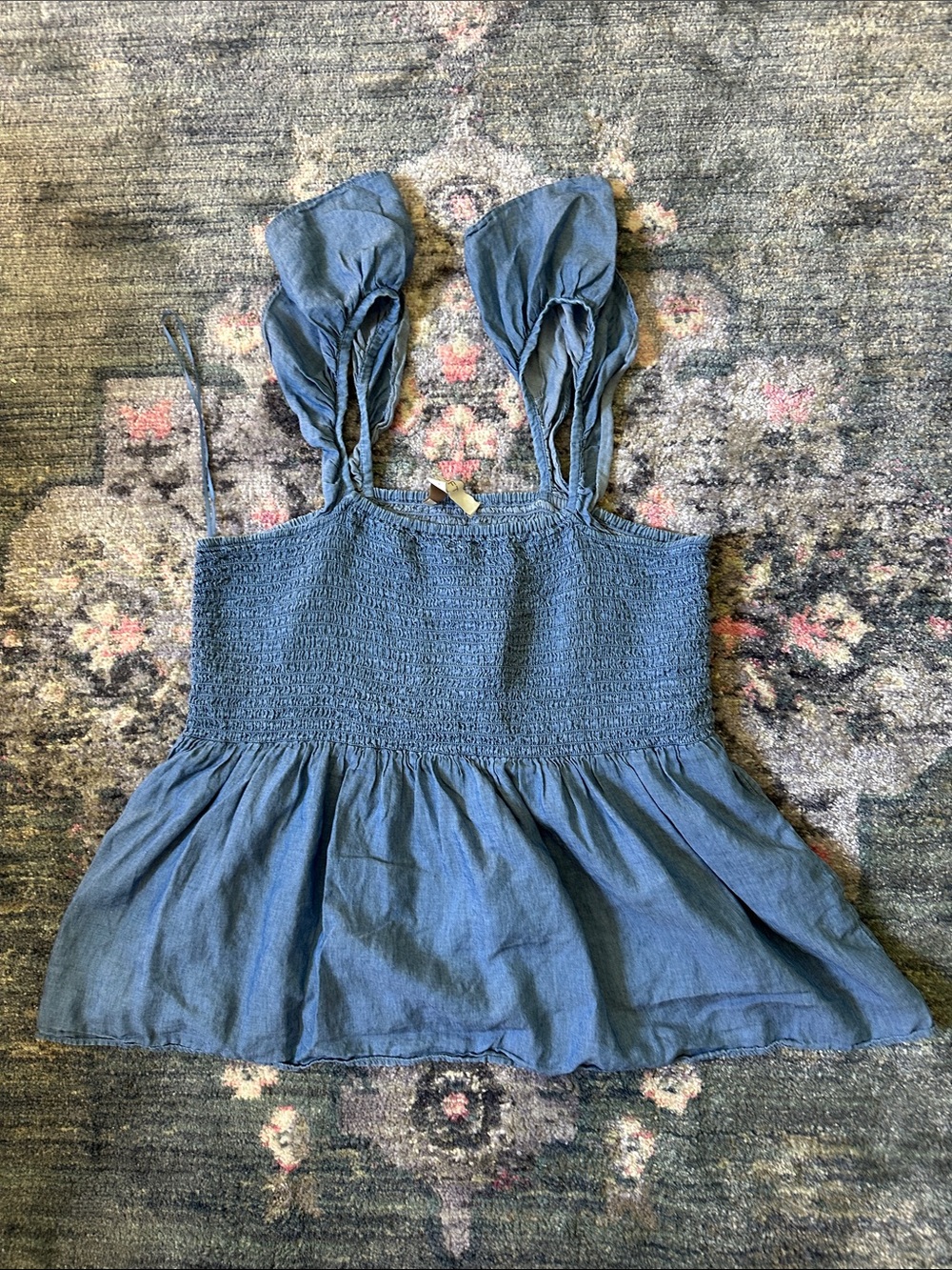 LOFT Blue Smocked Peplum Ruched Bodice Camisole Women’s Medium Like New Coquette
